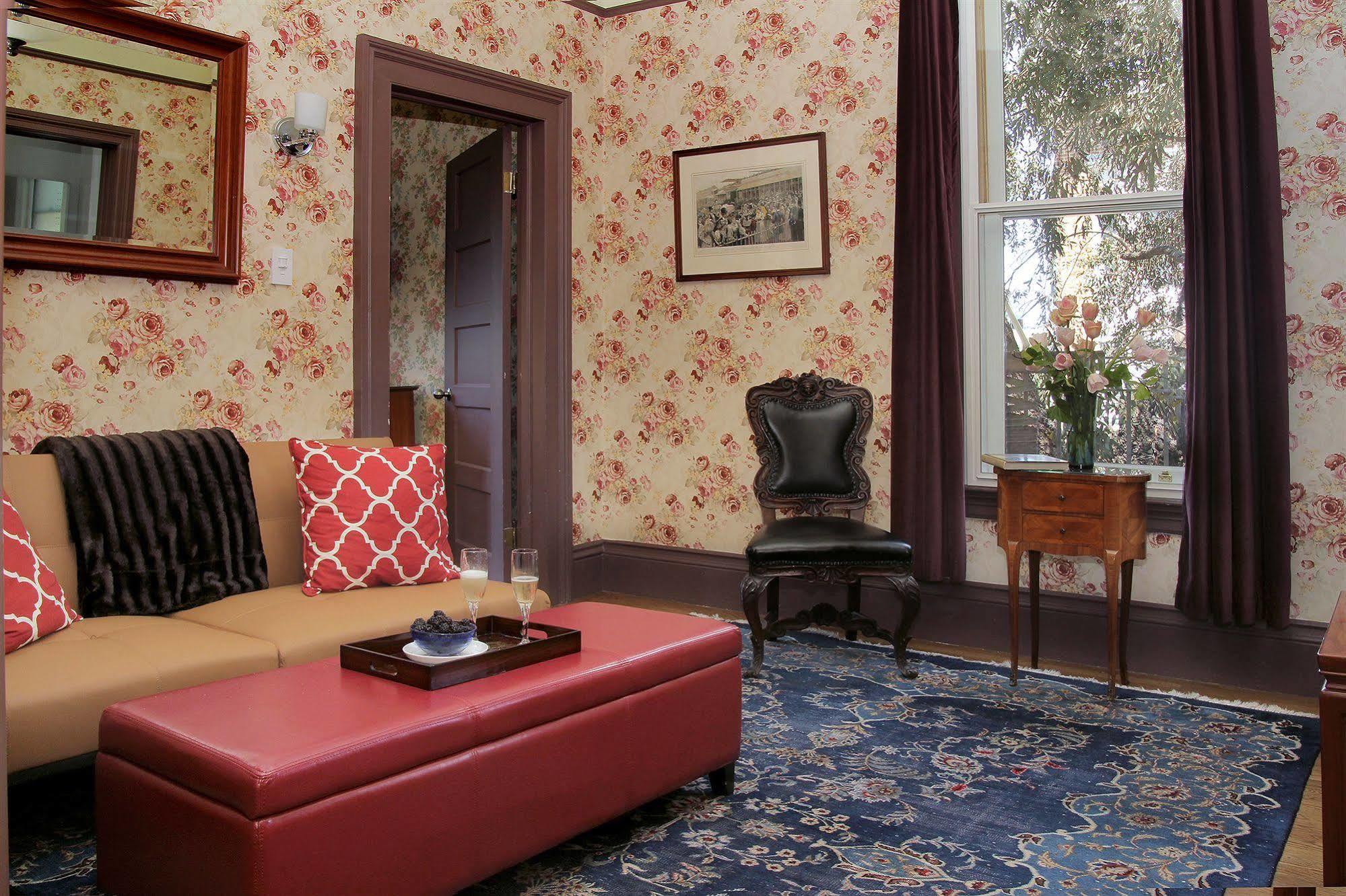 Monte Cristo (adults Only) 3*