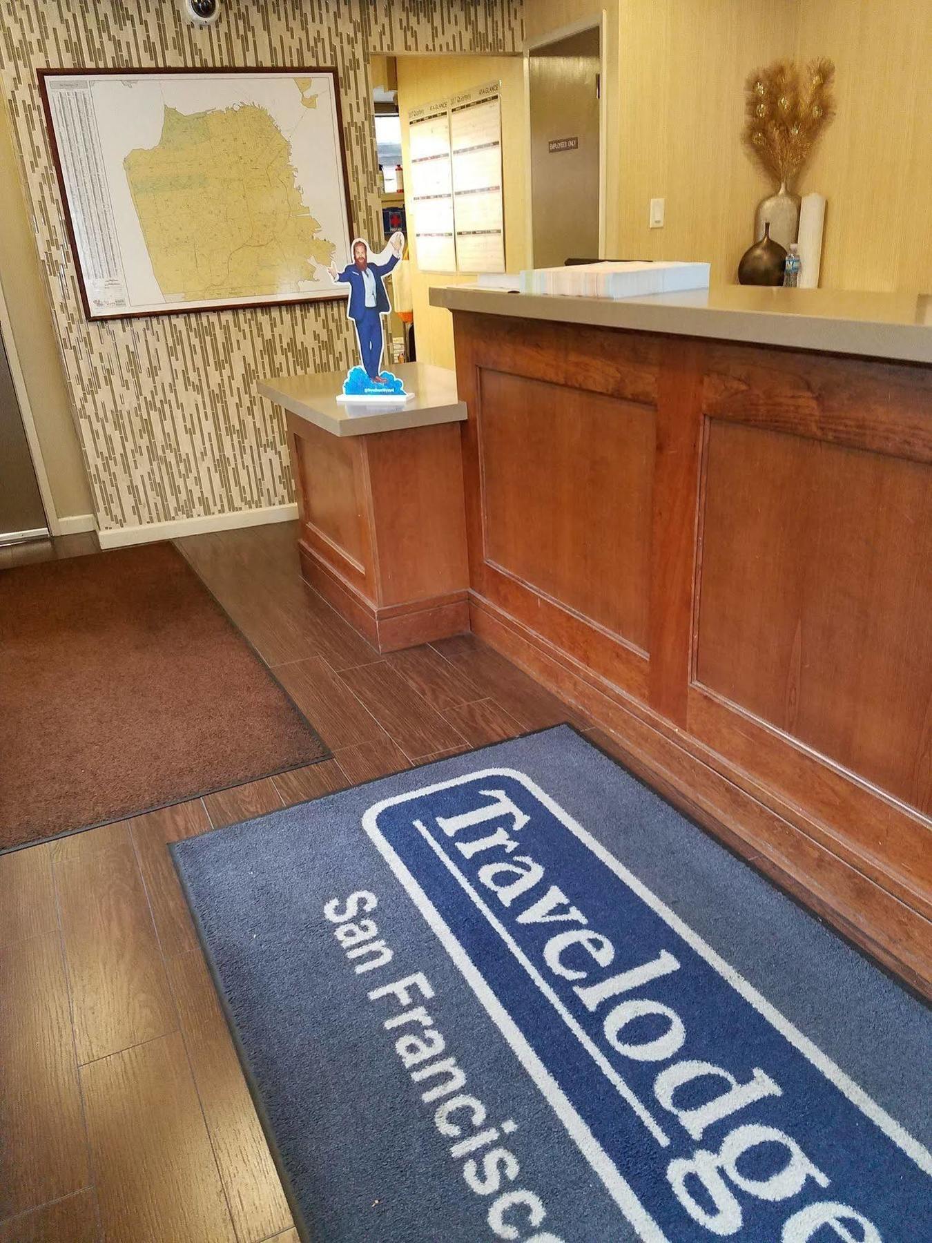 Travelodge By Wyndham Bay Motel 2*