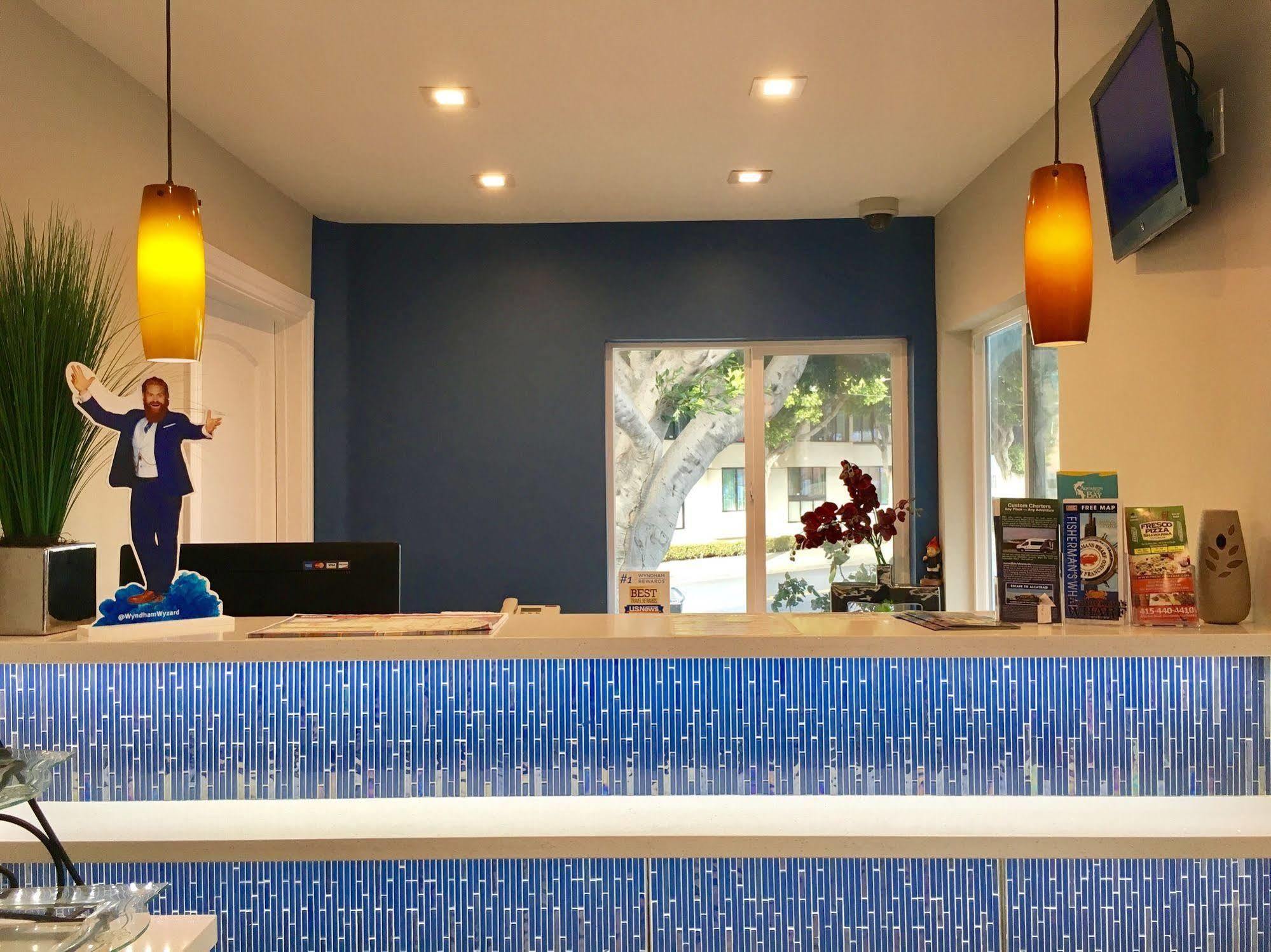Travelodge By Wyndham By Fisherman's Wharf Motel