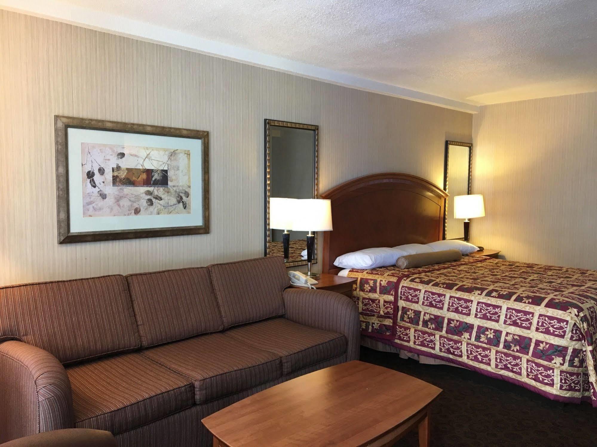 Hotel Royal Pacific Motor 2*