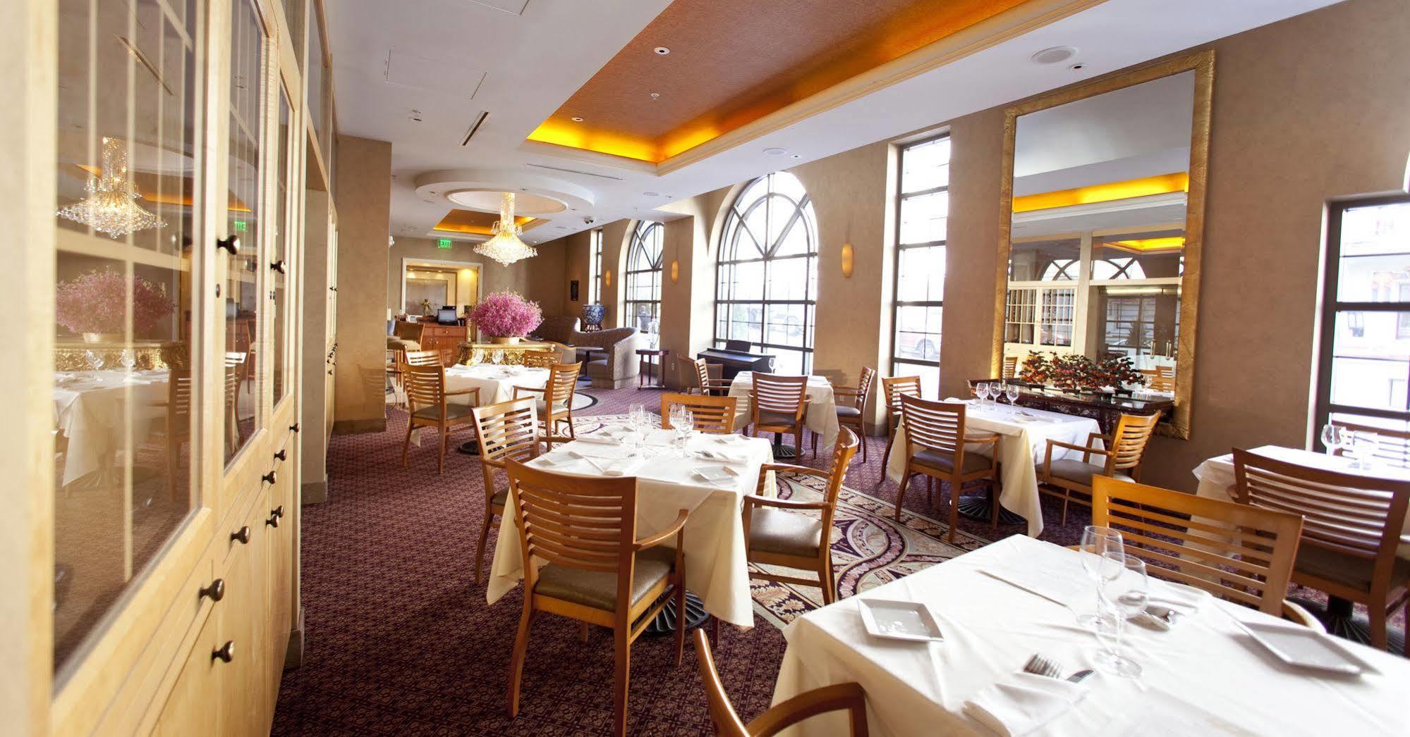 Orchard Hotel