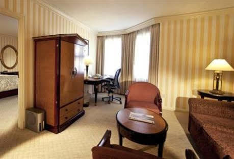 Hotel Orchard 4*