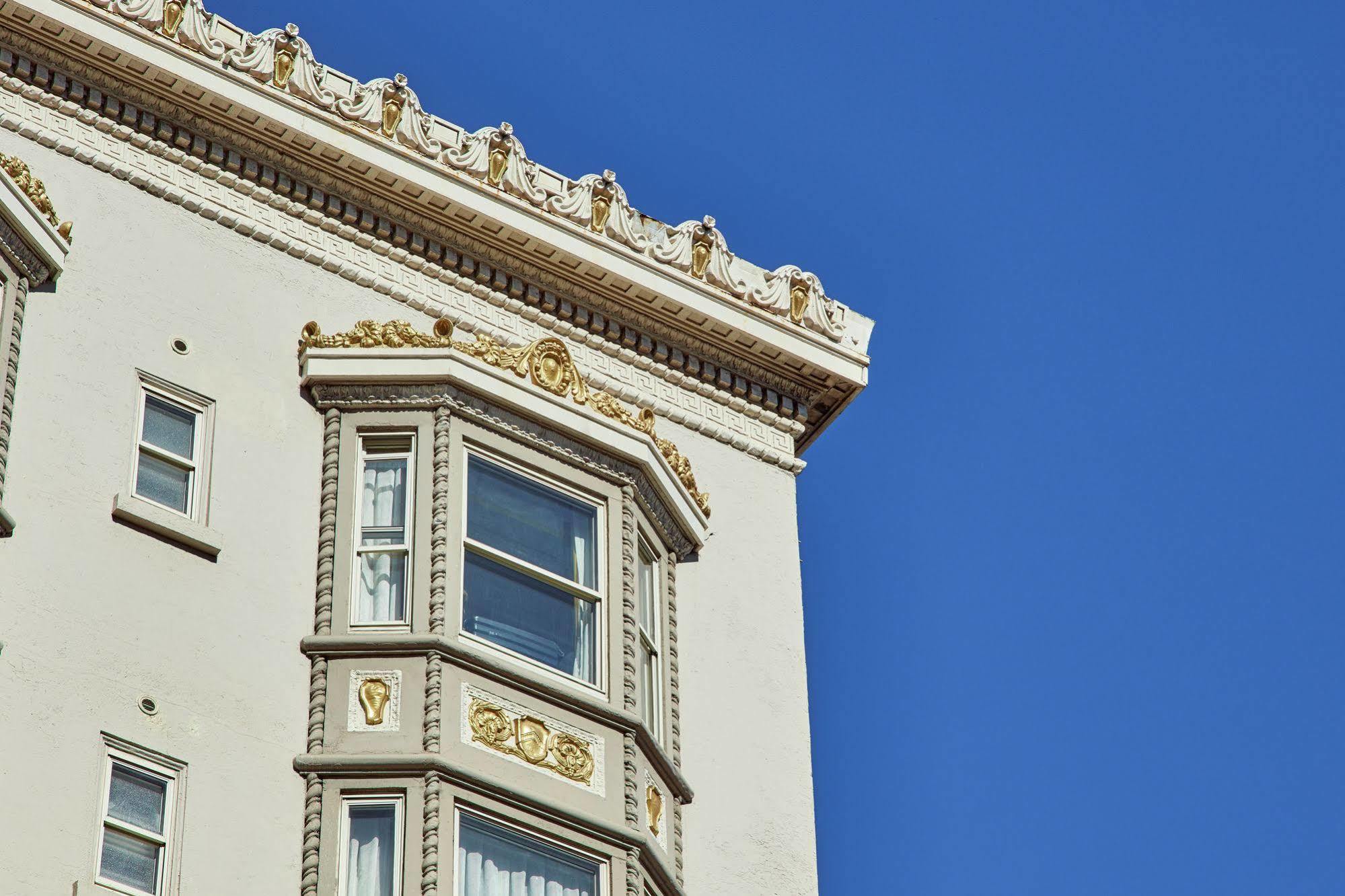 Hotel Staypineapple, An Elegant Hotel, Union Square 4*