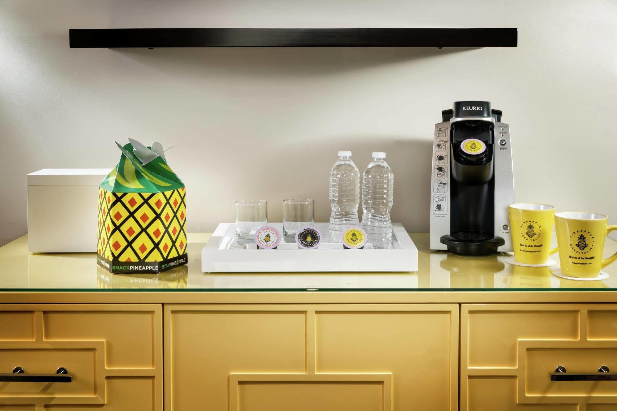 Staypineapple, An Elegant Hotel, Union Square Hotel 4*
