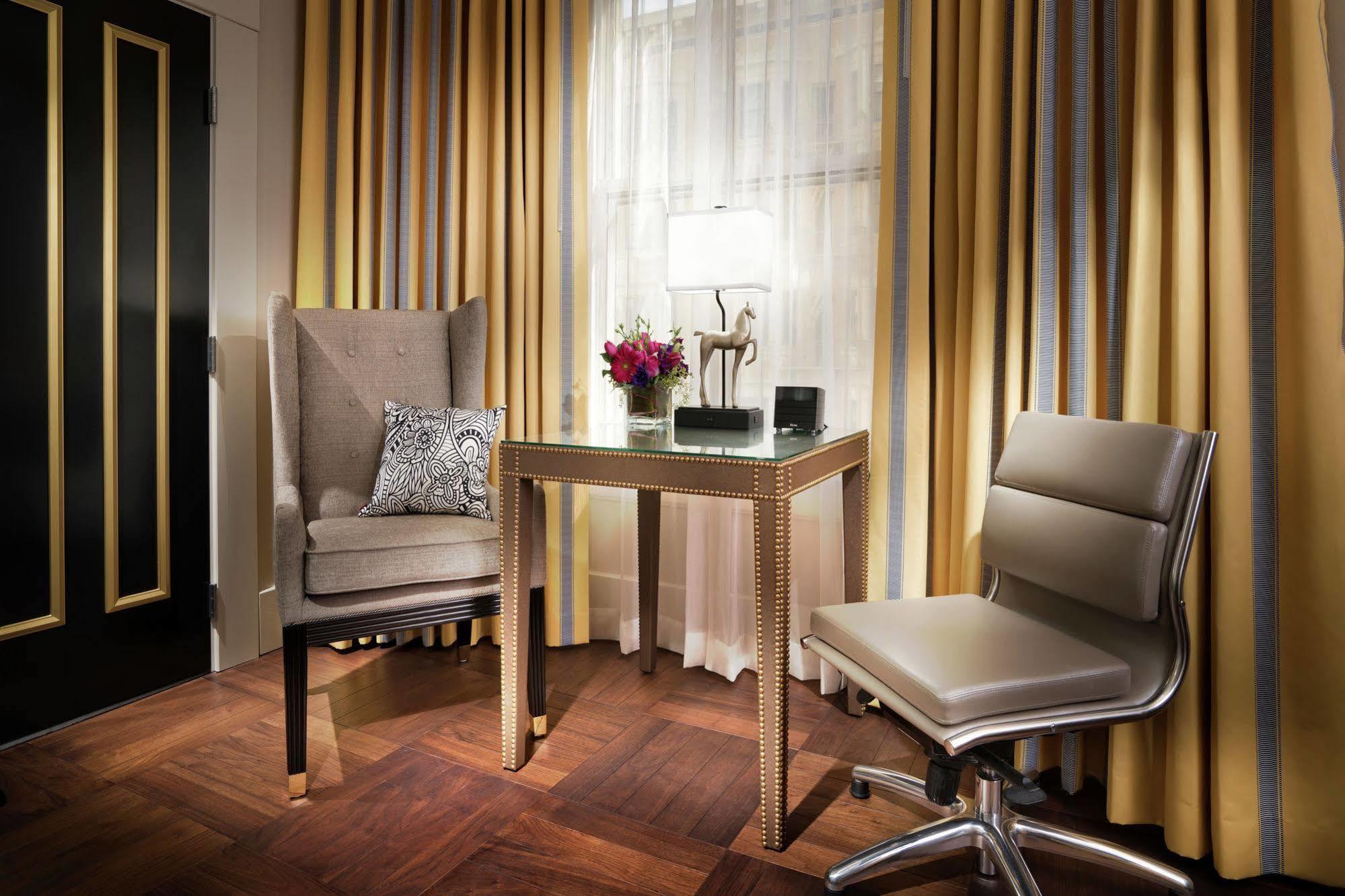 Staypineapple, An Elegant Hotel, Union Square San Francisco