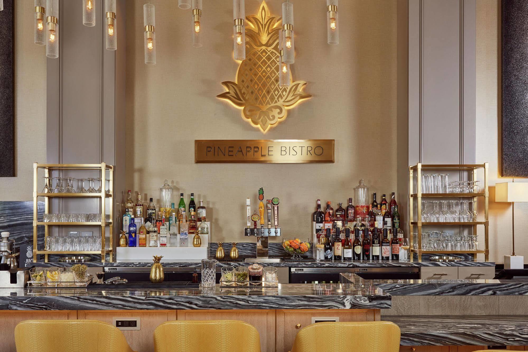 Hotel Staypineapple, An Elegant Hotel, Union Square 4*