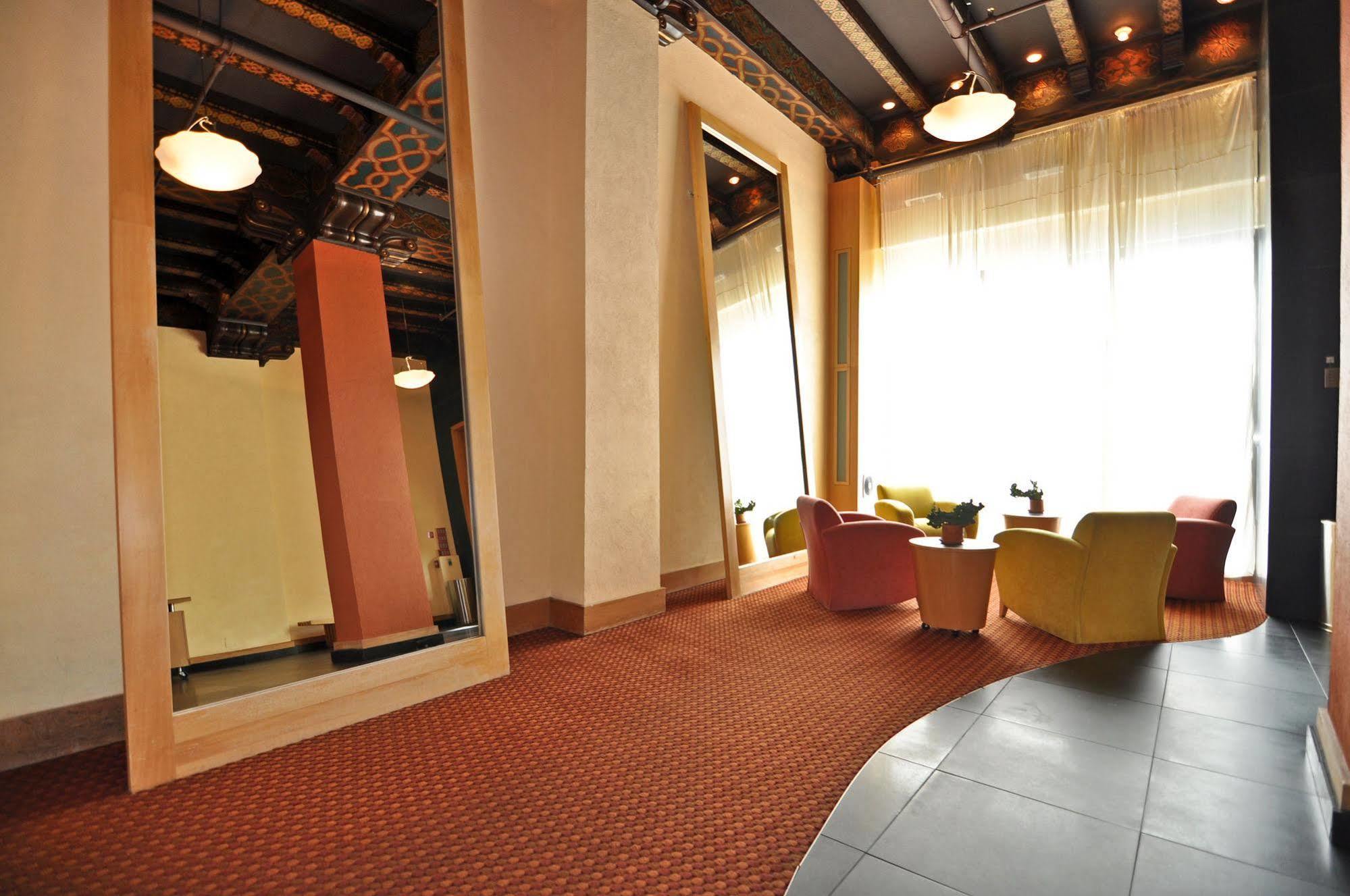 Metropolis 3*