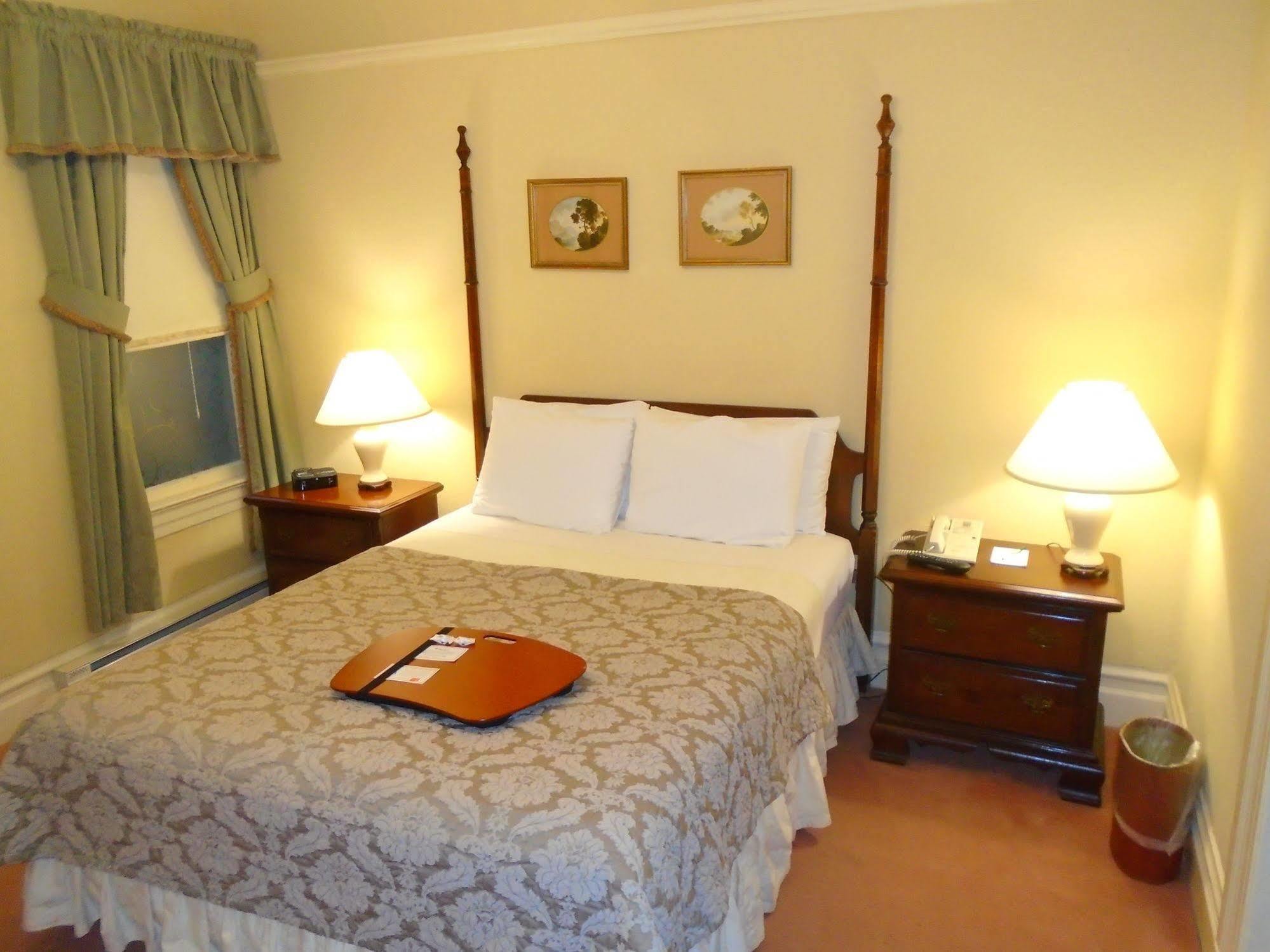 Stanyan Park 3*