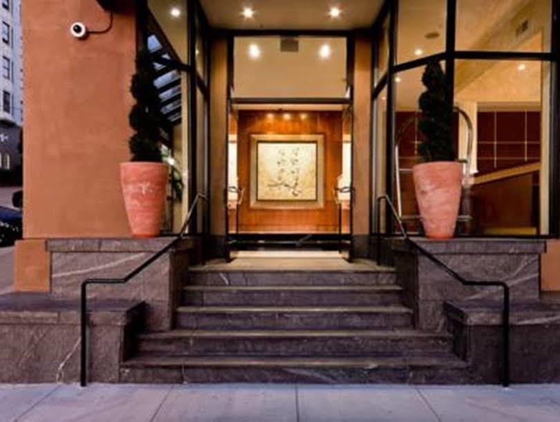 Heritage Marina Hotel