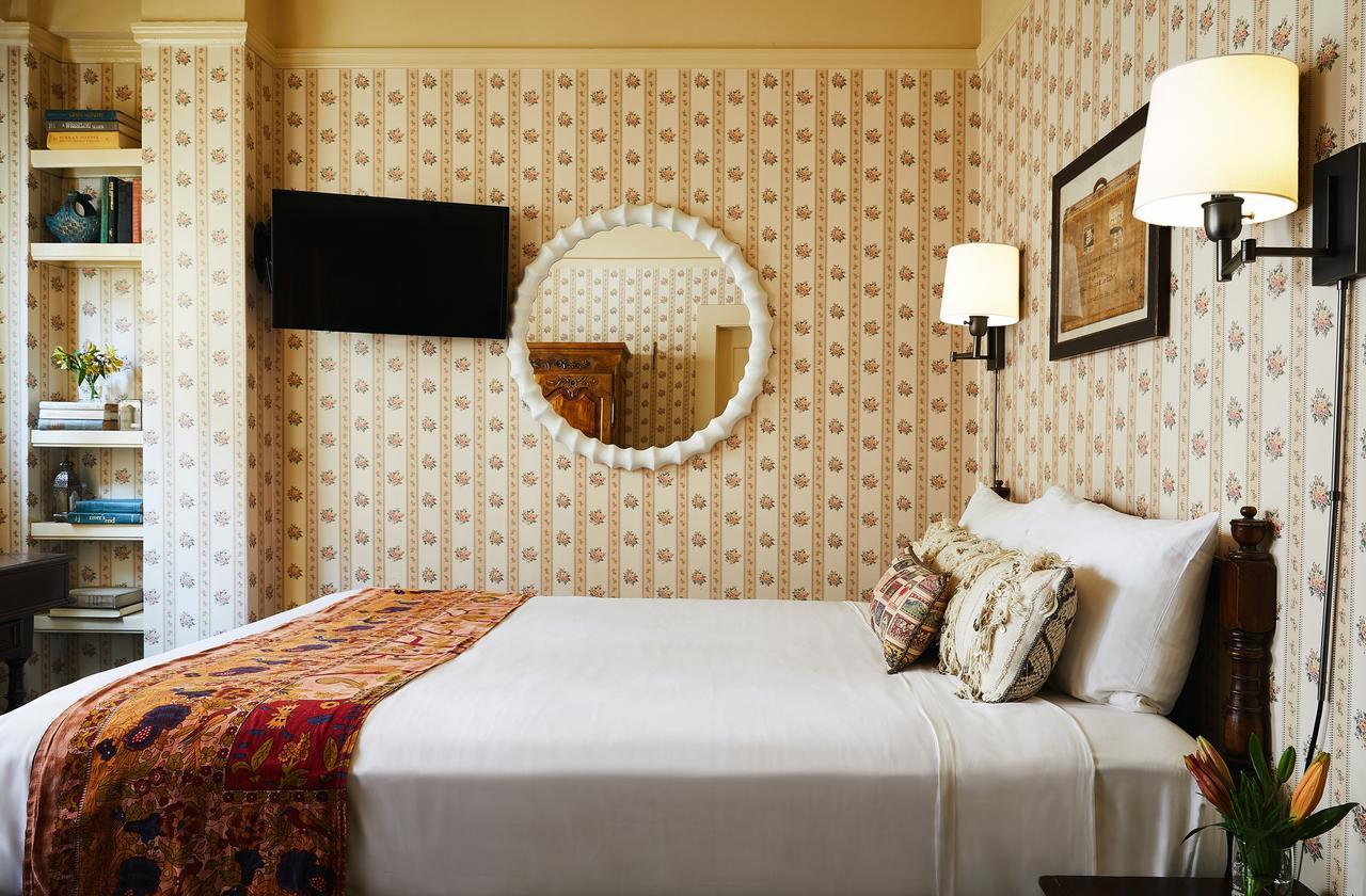 Hotel Petite