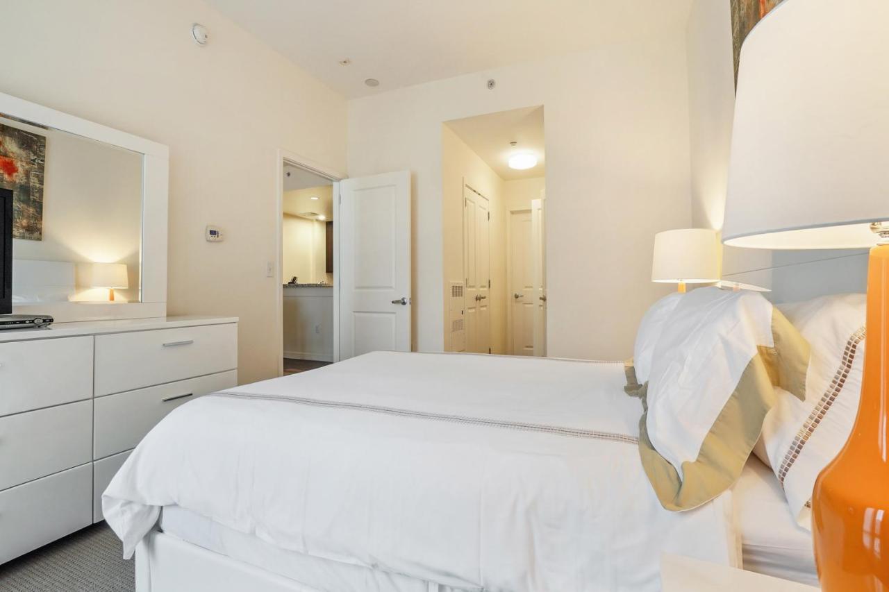 Global Luxury Suites At Mission Rock Apartment *
