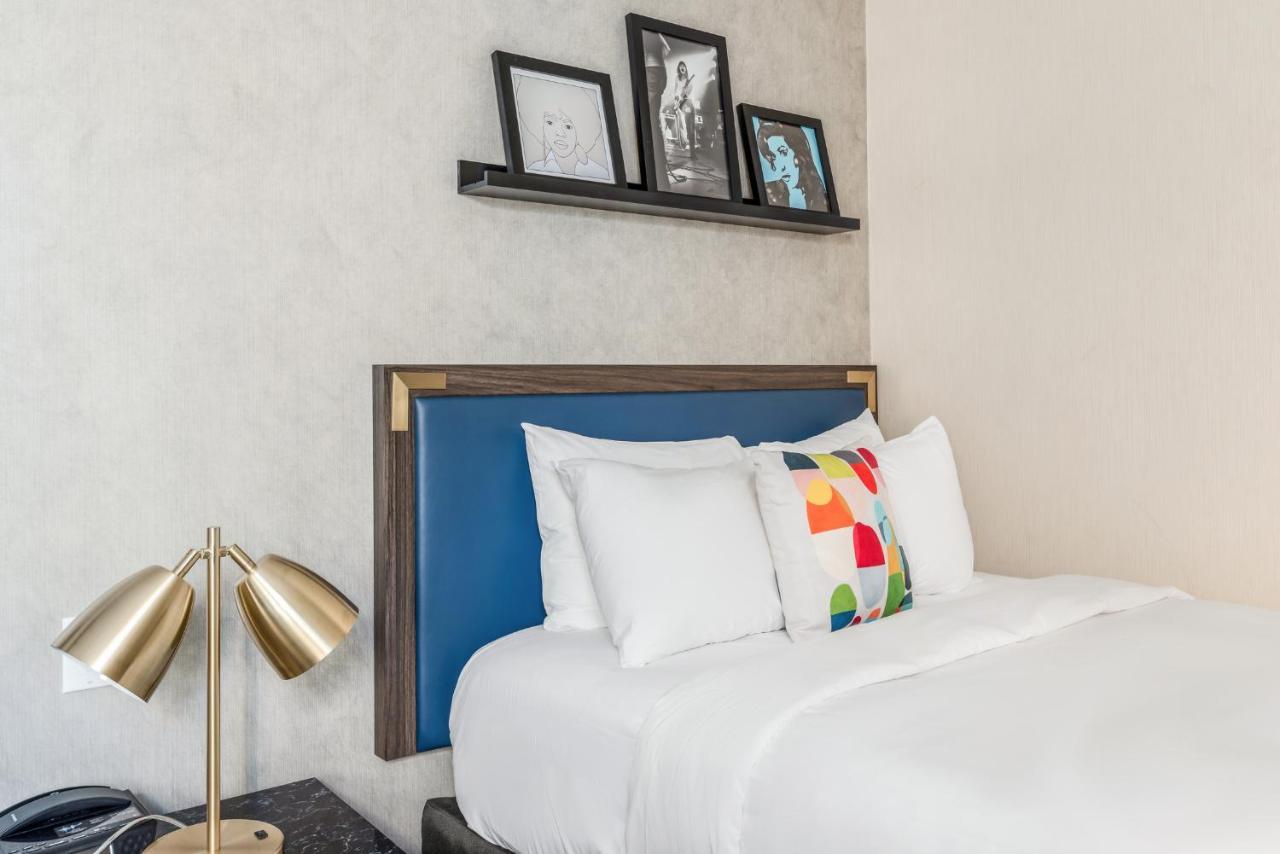 Signature Inn 2*