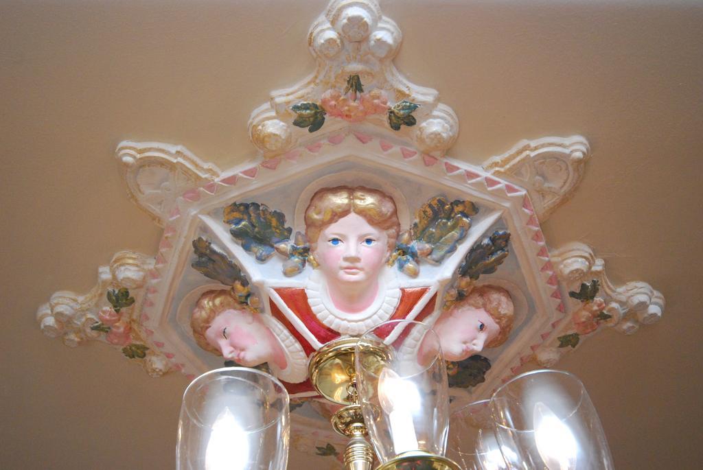 Hotel Queen Anne San Francisco