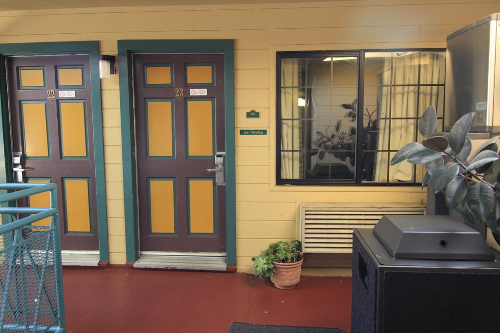 Motel San Francisco Inn 2*