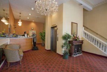 Hotel Grant Plaza 2*