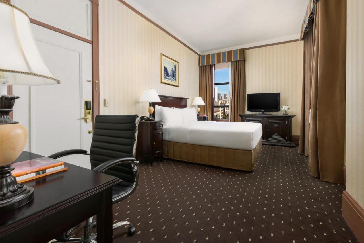Hotel Whitcomb