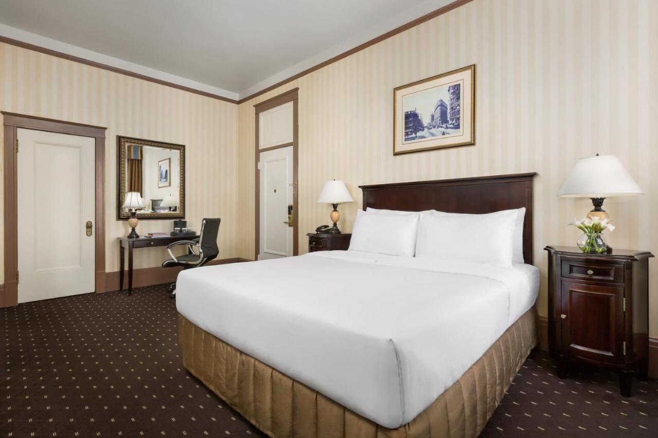 Hotel Whitcomb 3*