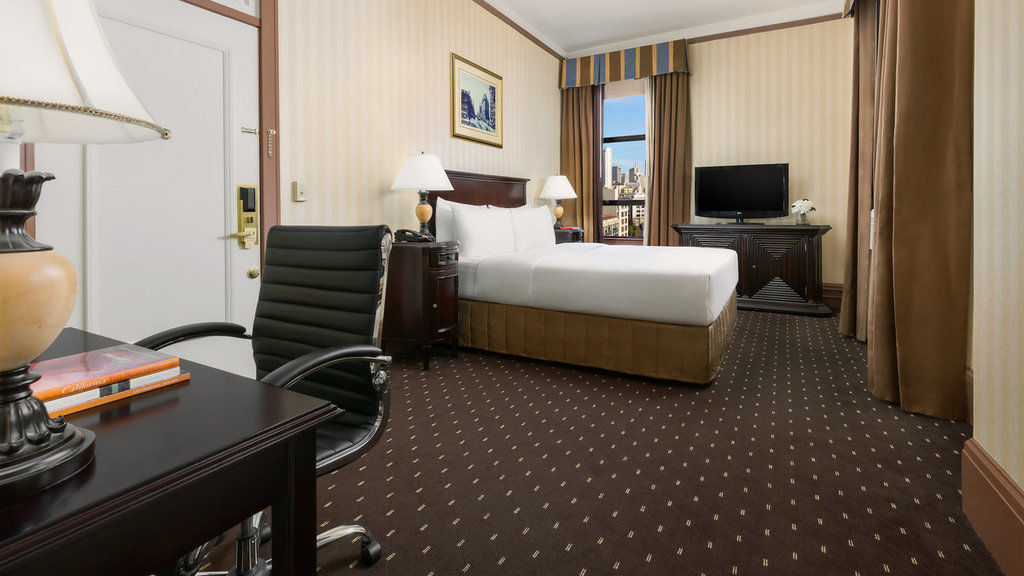 Whitcomb 3* San Francisco