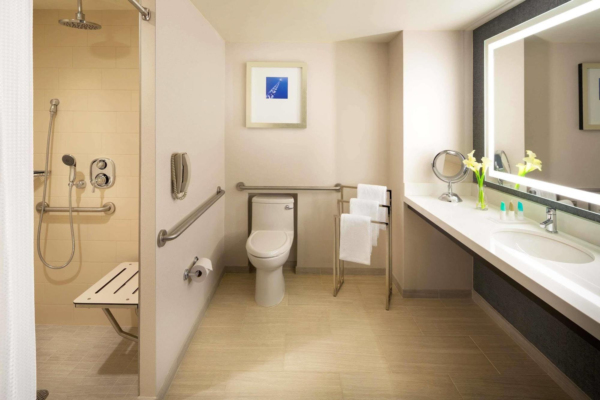 Hyatt Centric Fisherman's Wharf 4*