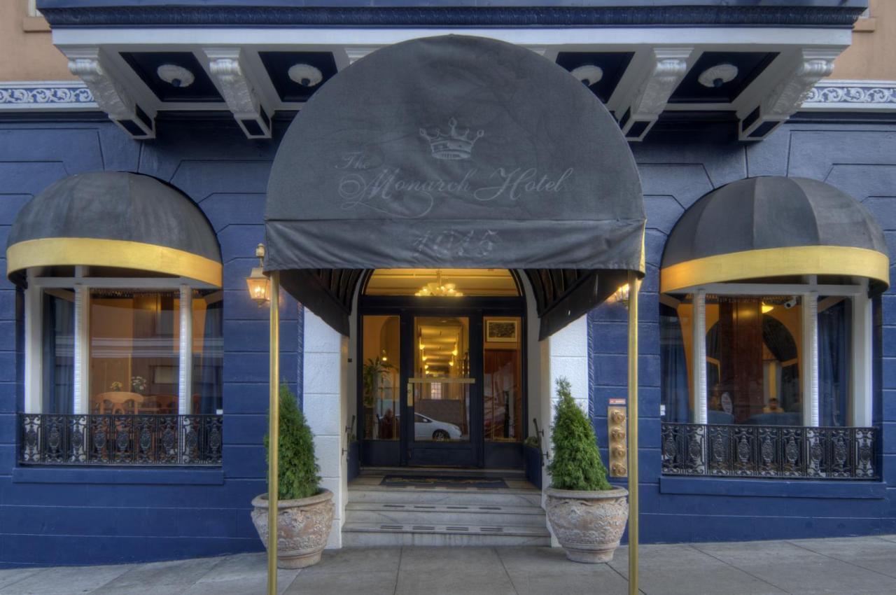 Hotel The Monarch