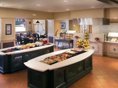 Caza Fisherman's Wharf 4*