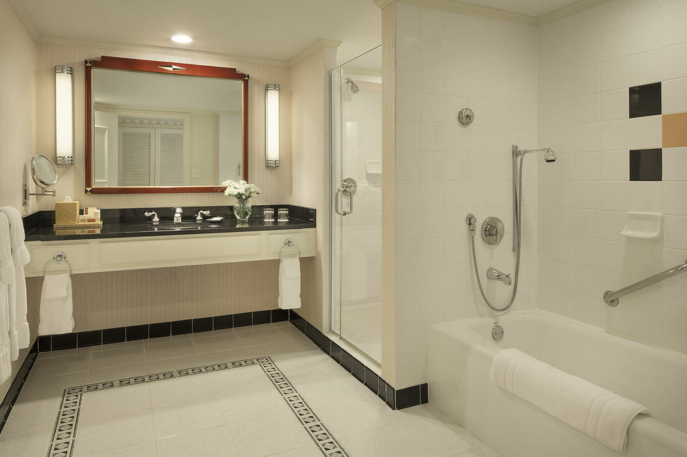Orchard Hotel
