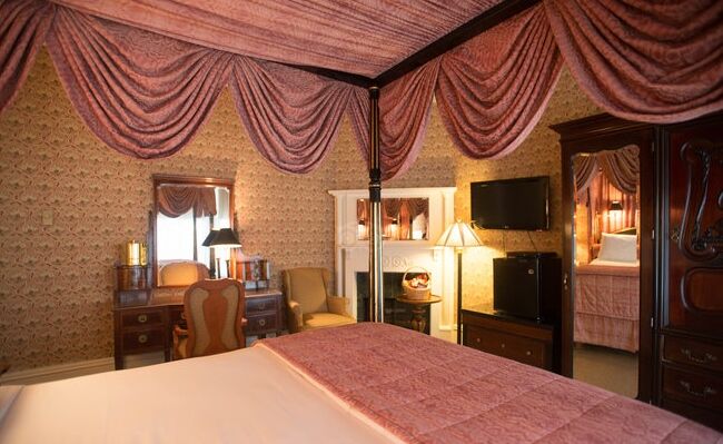 Majestic 3*