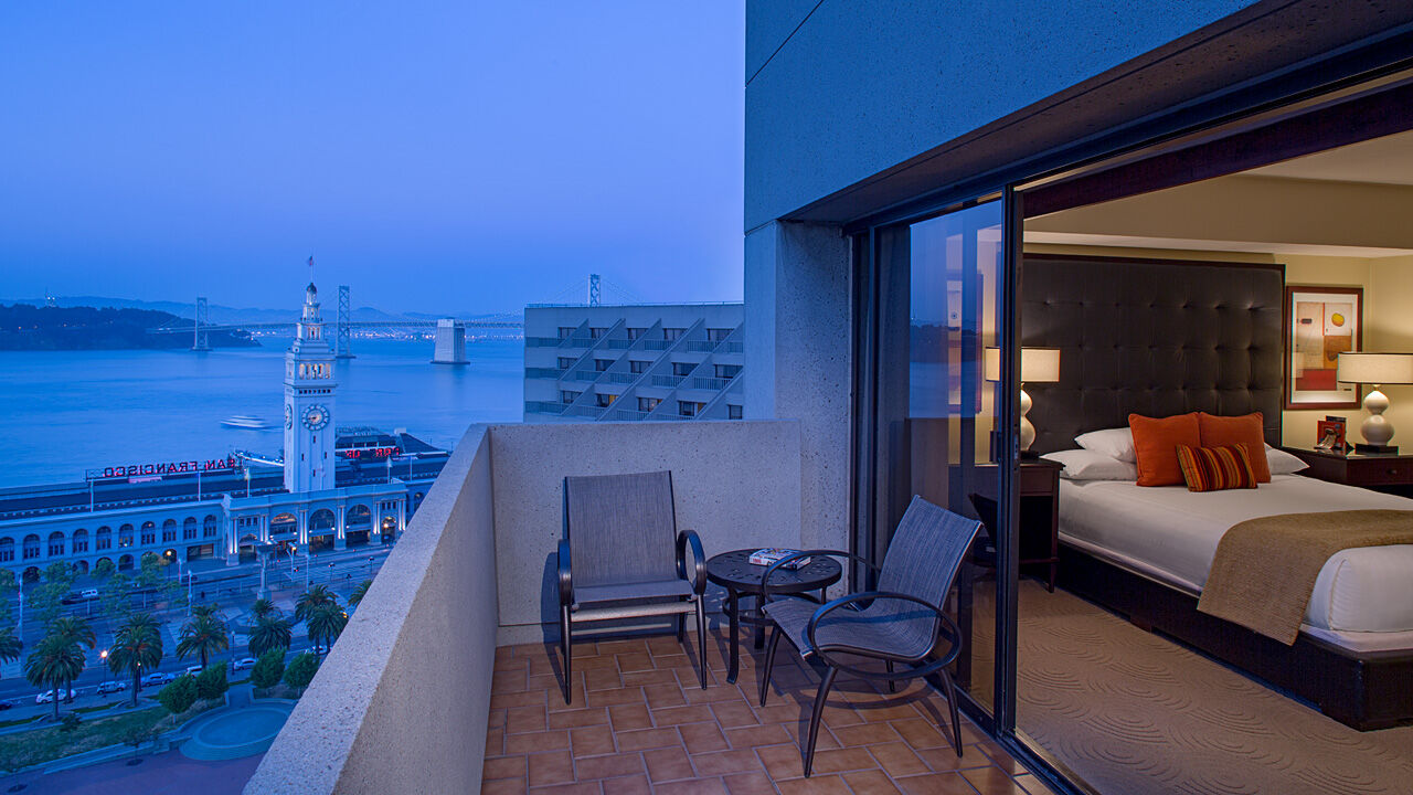 Hyatt Regency 4*