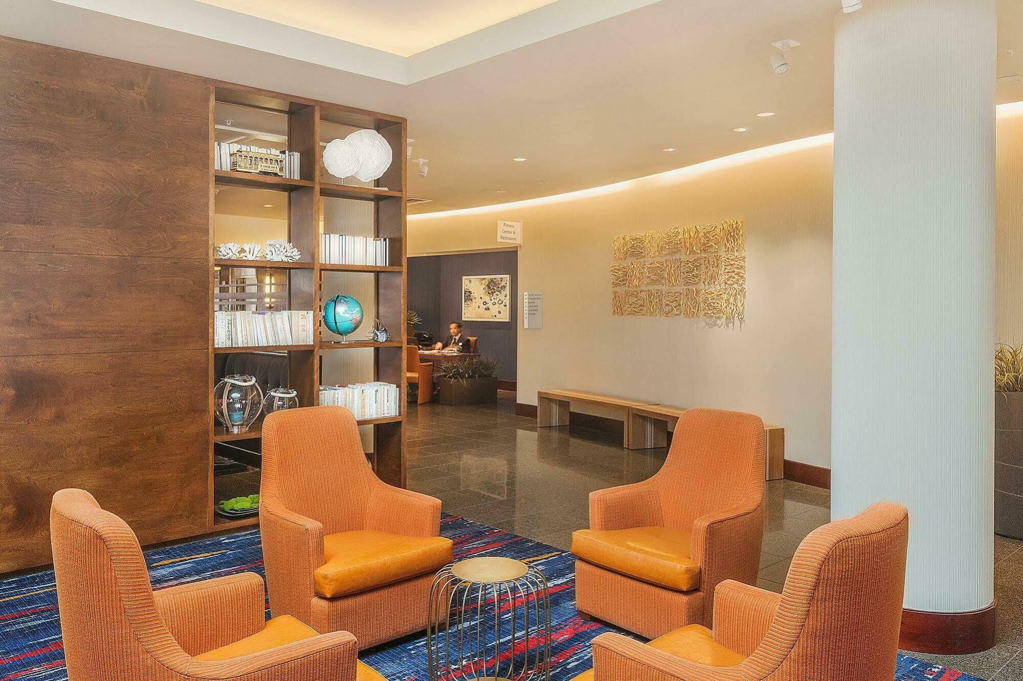 Express & Fisherman's Wharf By Ihg Hotel 3*