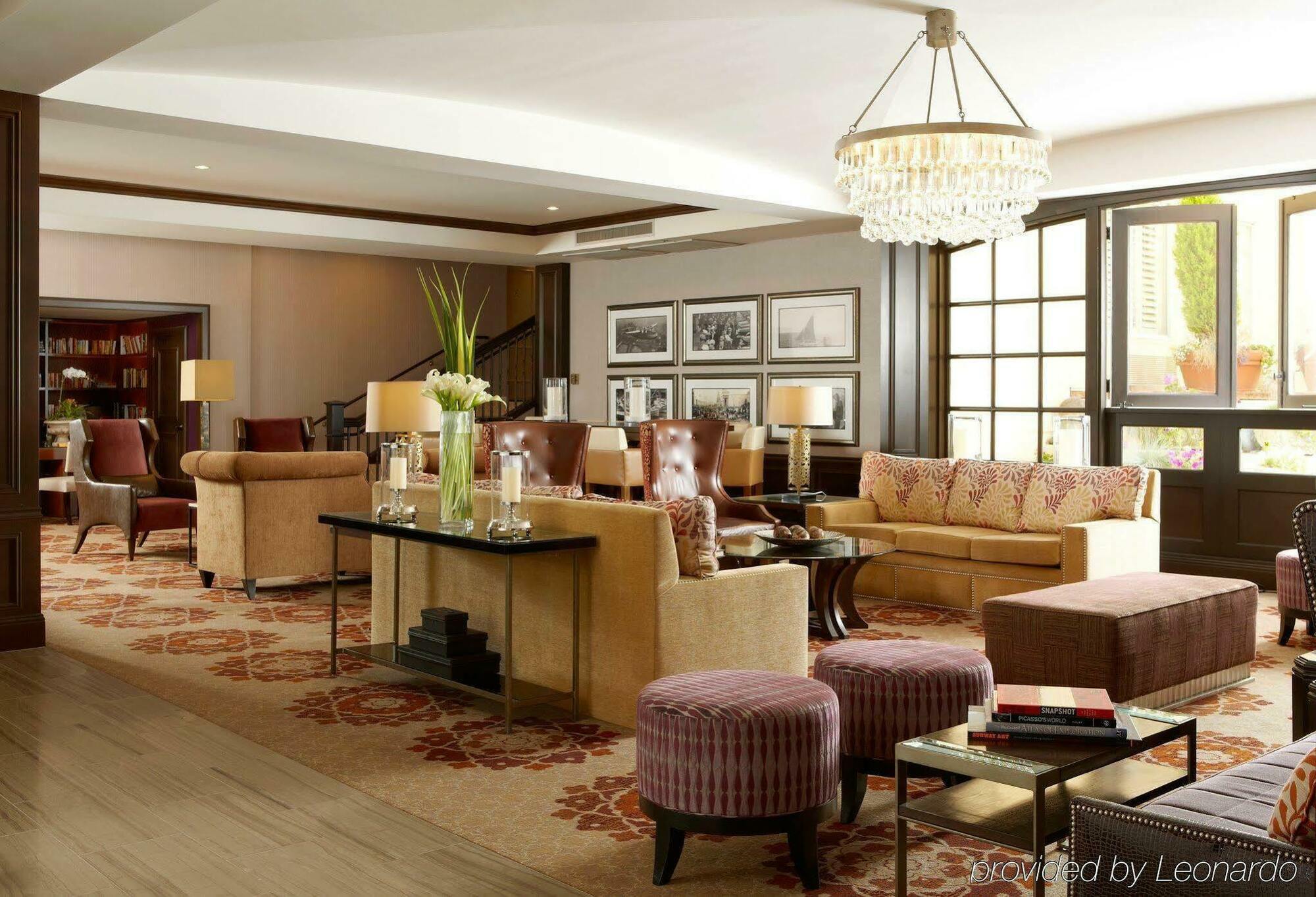 Zoe Fisherman's Wharf 4*