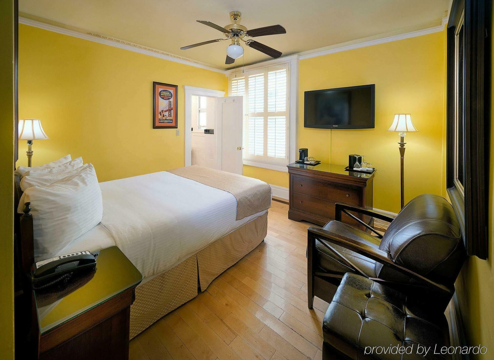 Staypineapple, An Elegant Hotel, Union Square Hotel