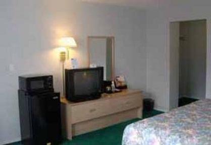 Rodeway Civic Center Inn 2*