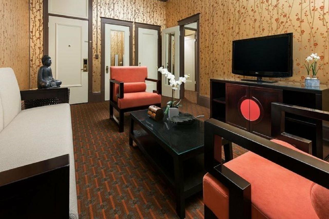 Hotel Whitcomb 3*