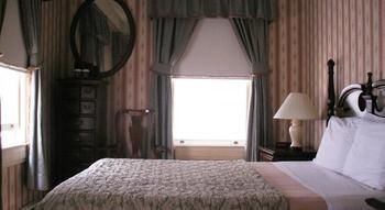 Hotel Stanyan Park 3*