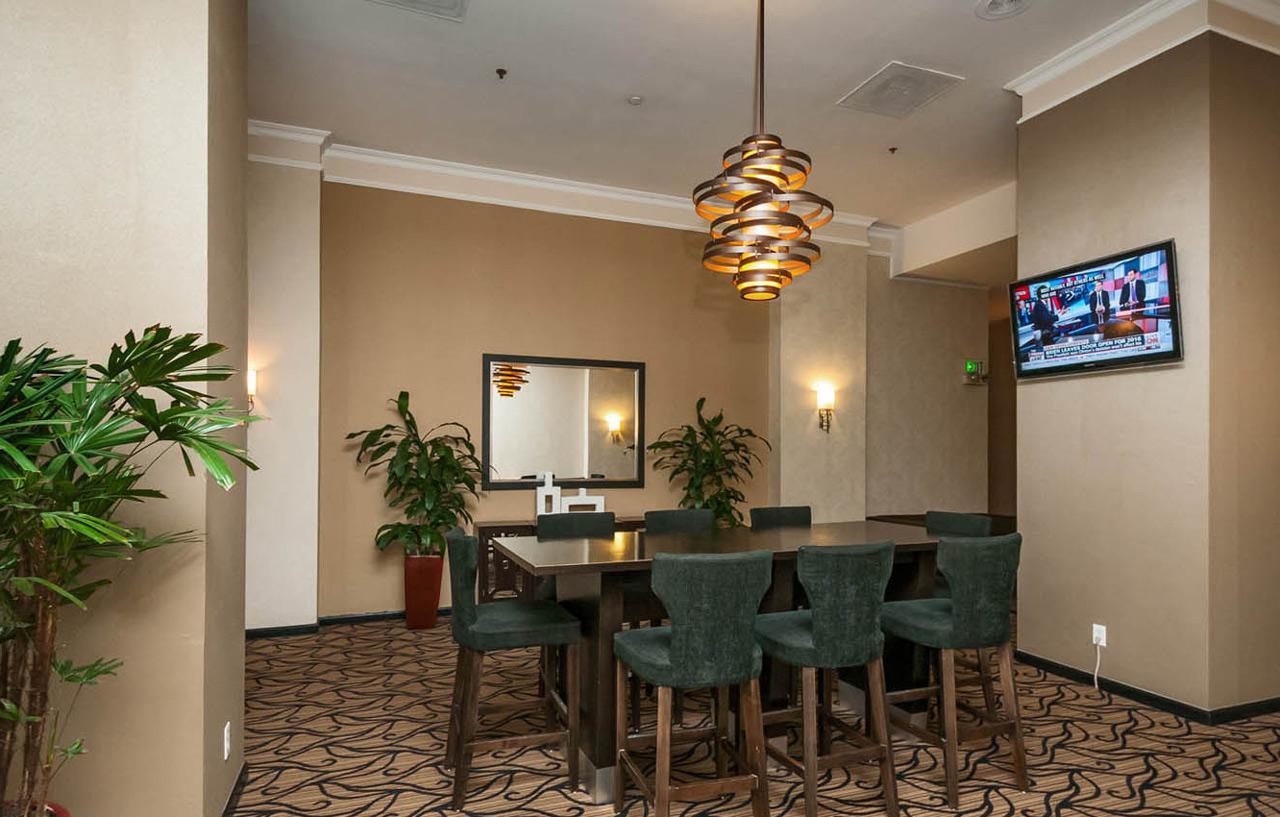Hotel The Pickwick 3*