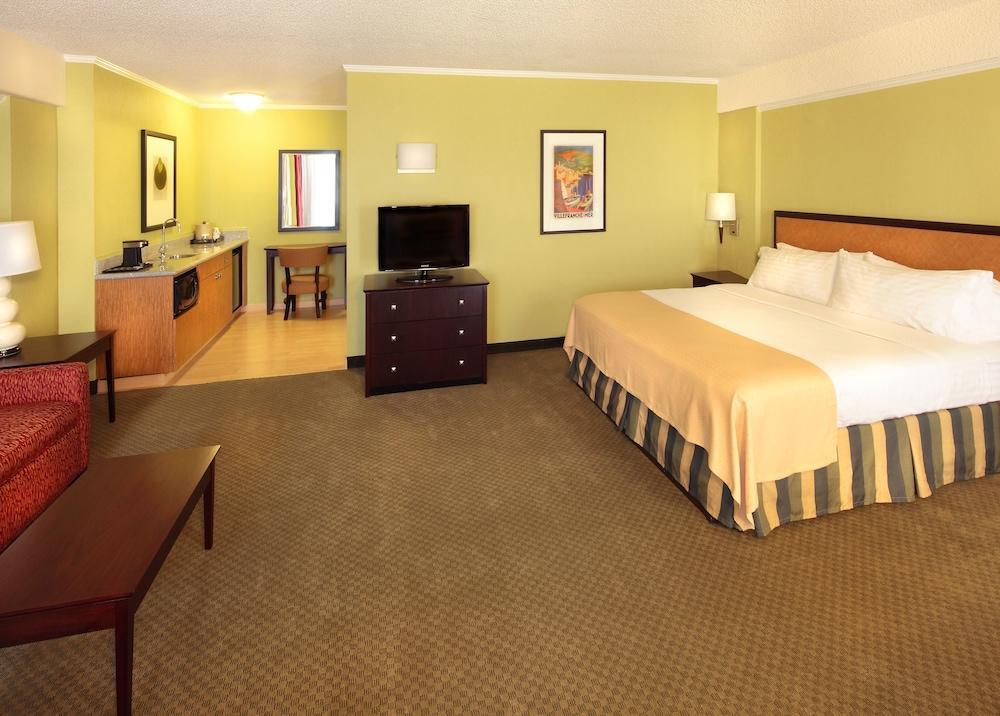 Express & Fisherman's Wharf By Ihg San Francisco