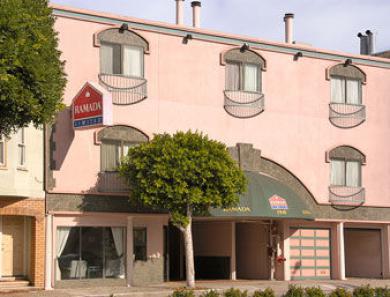 Hotel Surestay By Western Marina District