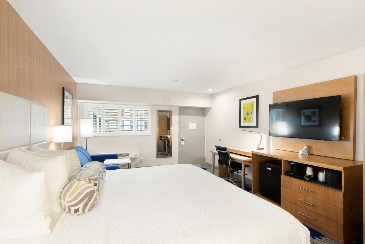 Hotel Red Coach Motor 3*