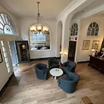 The Andrews Hotel