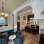 The Andrews Hotel