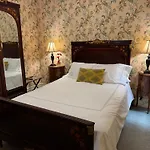 Nob Hill Inn