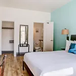 The Bartlett Hotel And Guesthouse