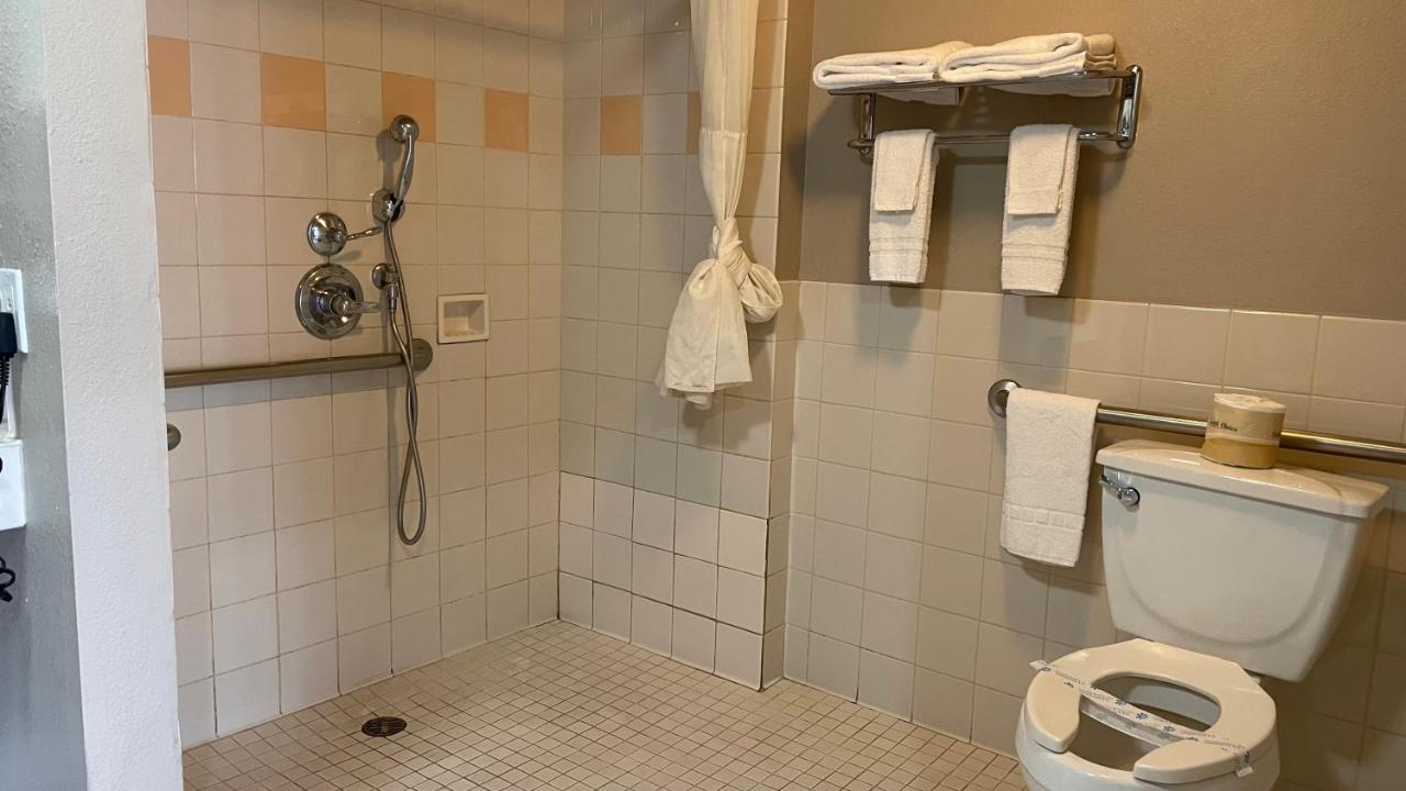 Motel Capri 2*