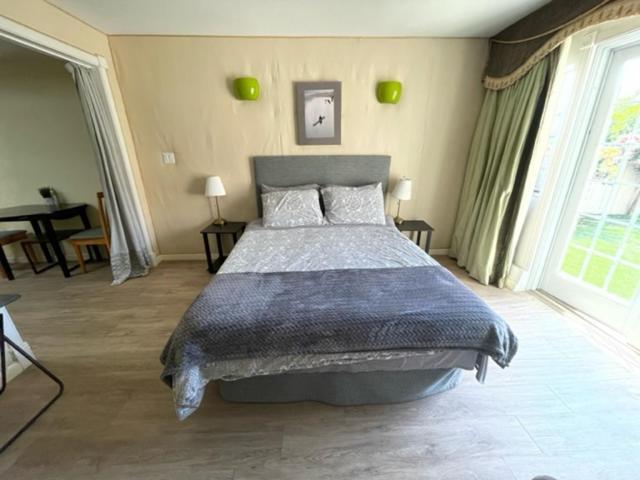 Sunshine Apartment
