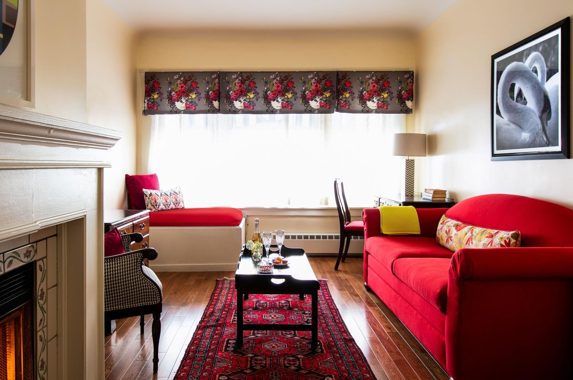 Hotel White Swan 3*