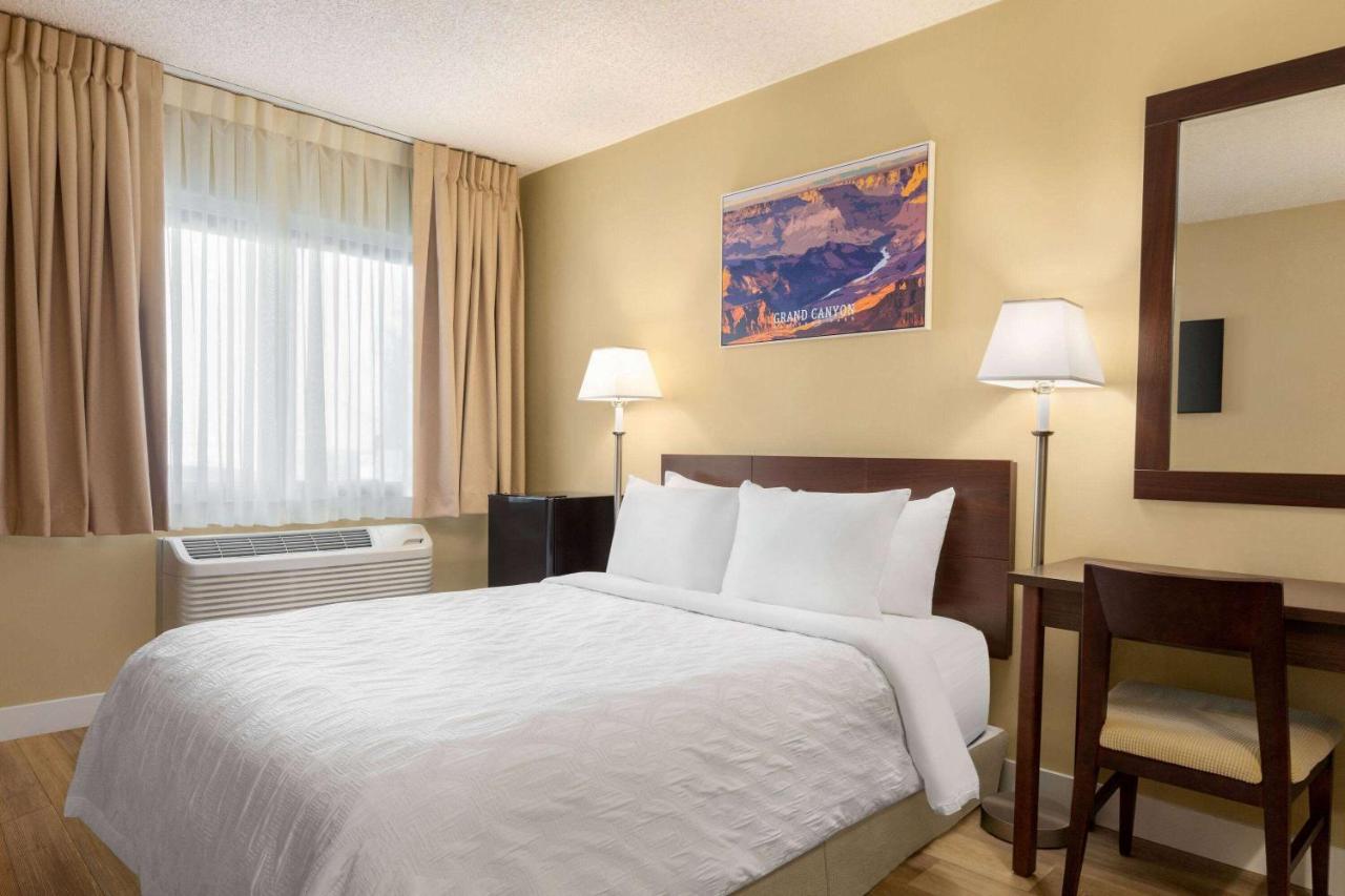 Motel Travelodge By Wyndham Presidio 2*