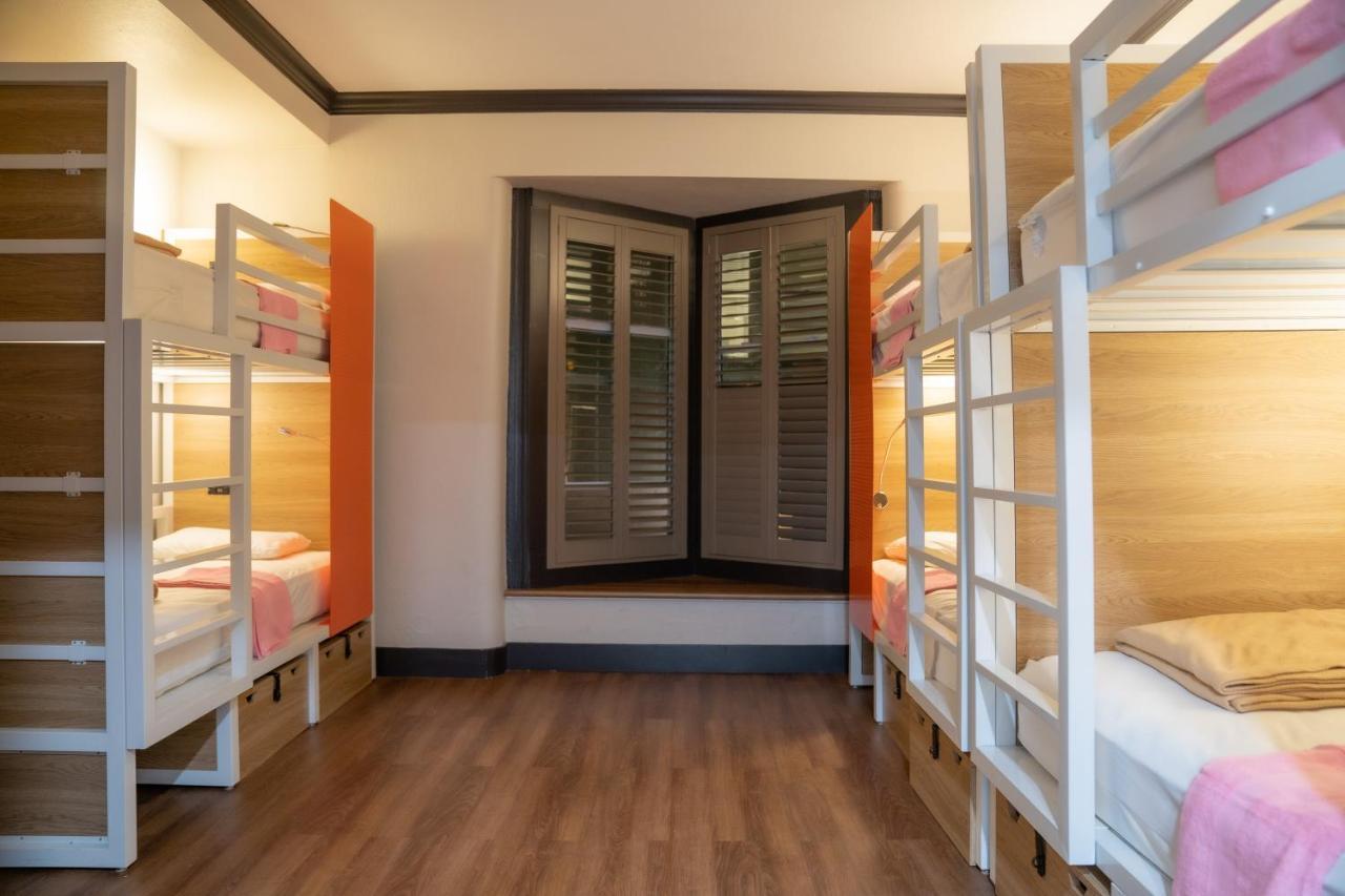 Amsterdam Hostel *