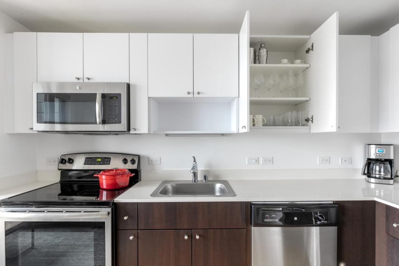 Soma 1br W Wd Gym Roofdeck Nr Muni Bart Sfo-273 * San Francisco