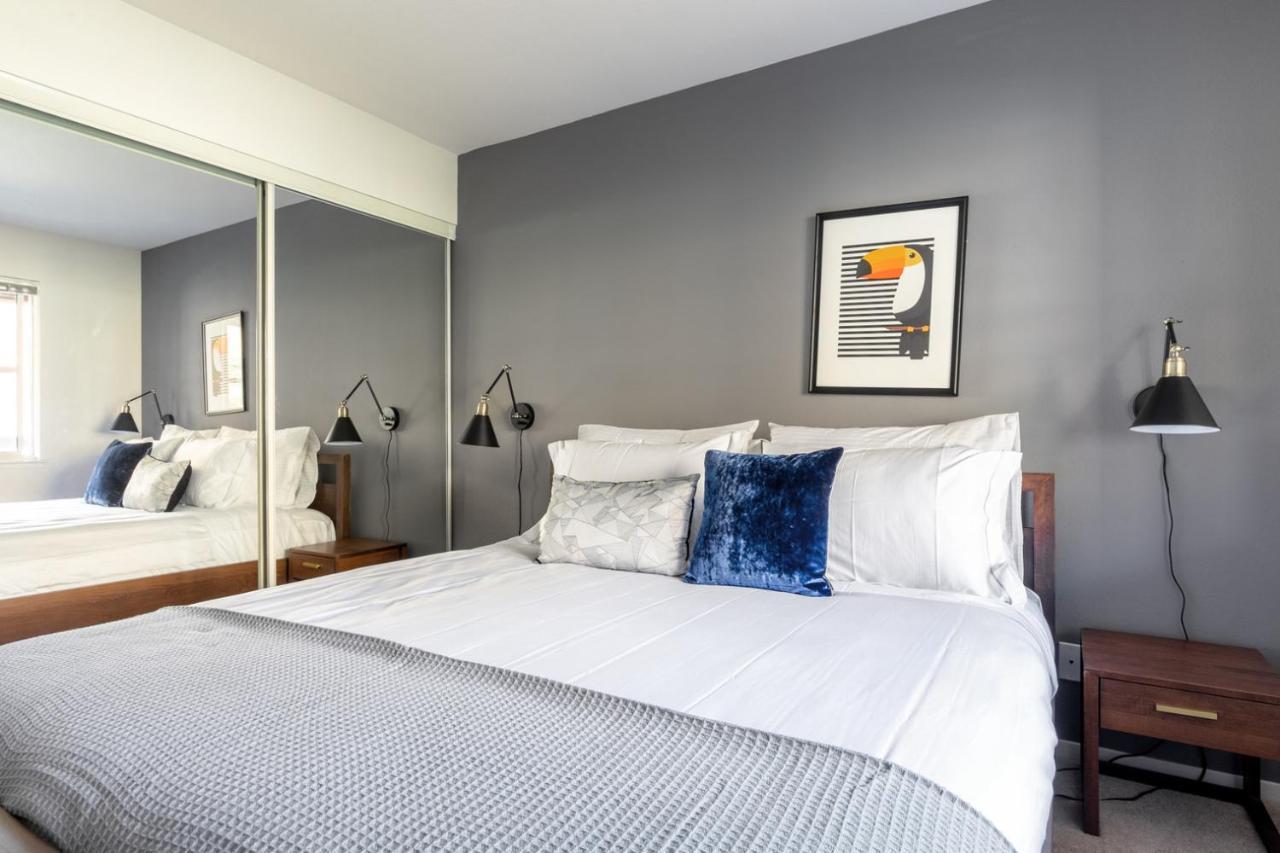 S 2br W Pool Nr Att Park Sfo-322 *