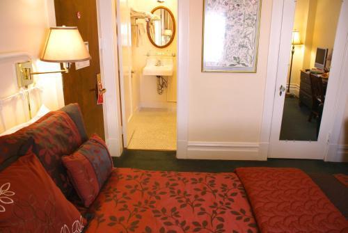 Hotel The Andrews